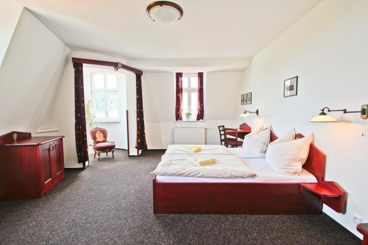 Hotel Cisar Ferdinand 로케트 객실 사진