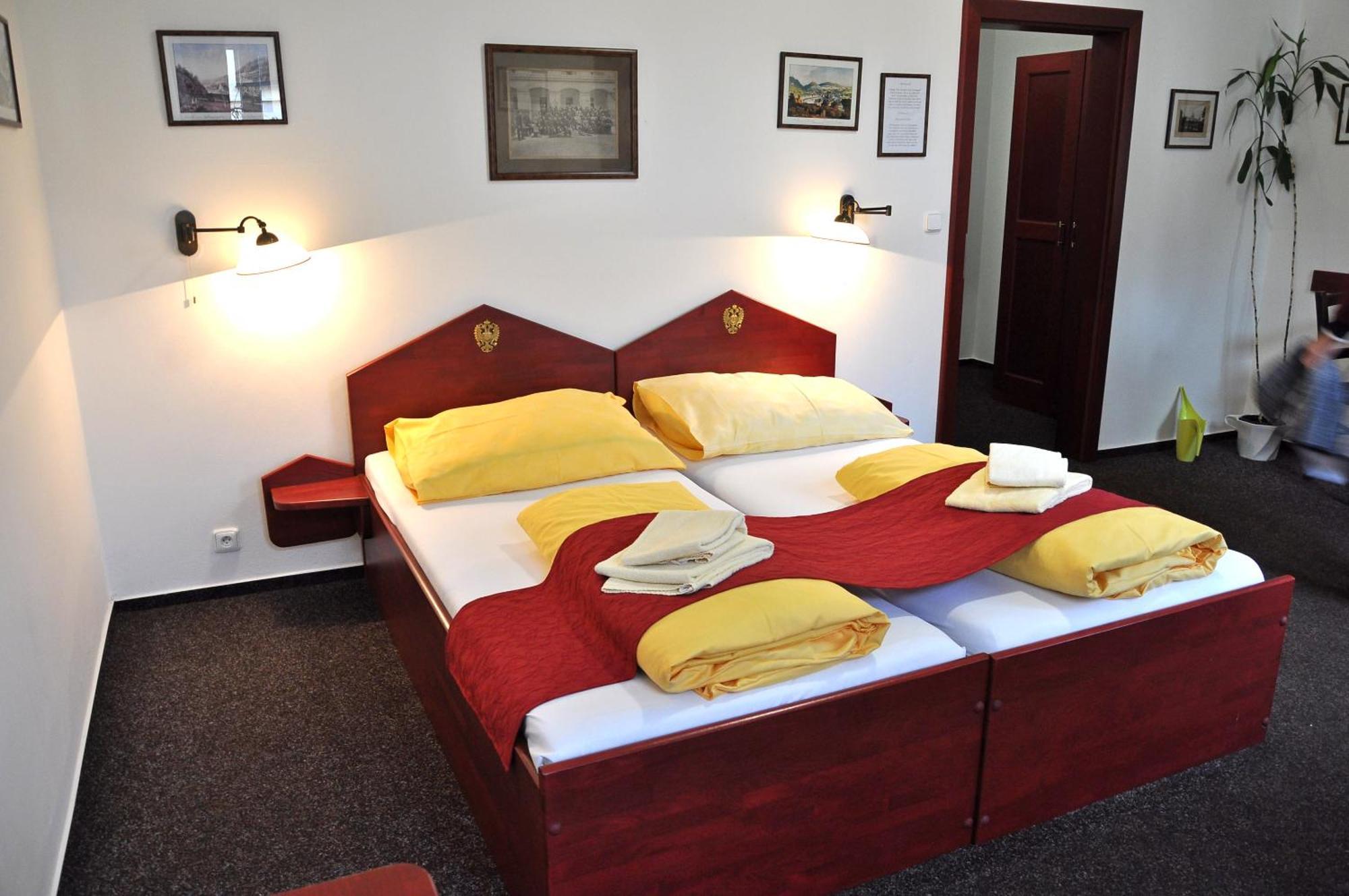 Hotel Cisar Ferdinand 로케트 객실 사진